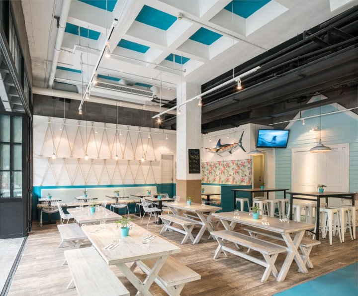 汉娜·丘吉尔 (Hannah Churchill) 设计的令人着迷的海鲜餐厅，中国上海