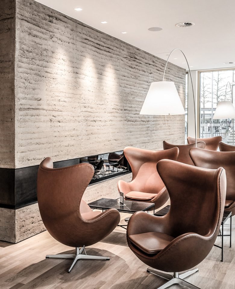 弗林特酒店 / Marte.Marte Architects