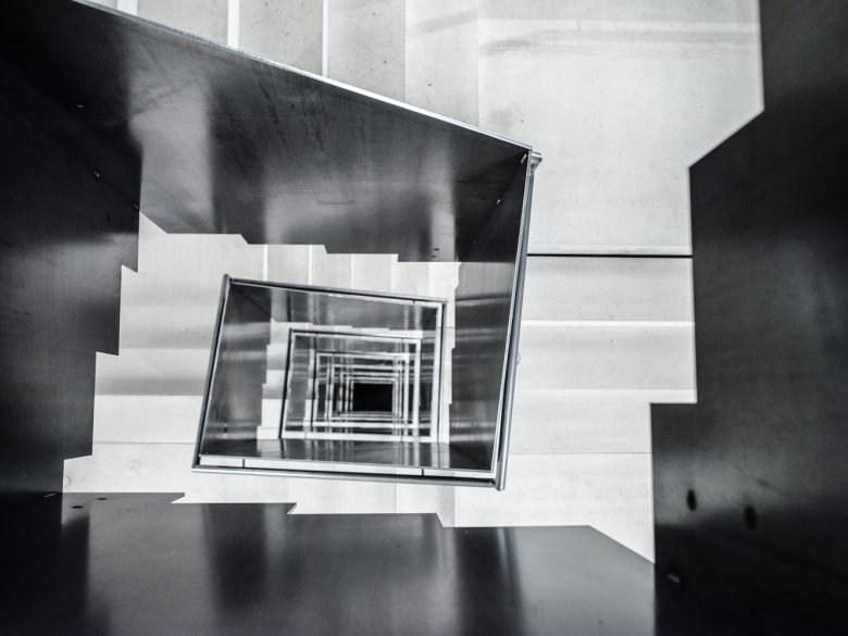 弗林特酒店 / Marte.Marte Architects