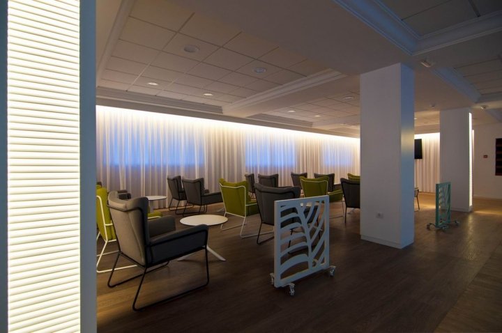 维塔莱高尔夫酒店活动大厅,格拉德卡斯特利翁 – 西班牙 维塔莱高尔夫酒店活动大厅,格拉德卡斯特利翁 – 西班牙