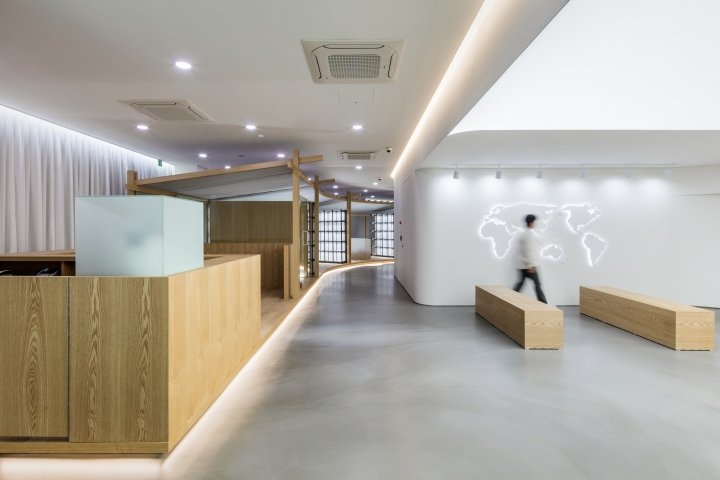 House of Ginseng by SML & THE CORNERZ，韩国荣州