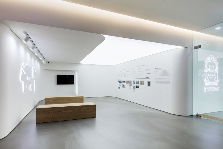 House of Ginseng by SML & THE CORNERZ，韩国荣州