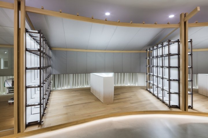 House of Ginseng by SML & THE CORNERZ，韩国荣州