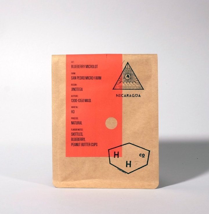 百家咖啡混合咖啡和单一来源包装由 Studio Hyte 和 Atelier Dyakova 设计