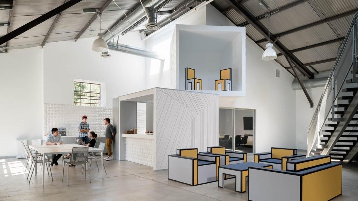 Hungry Man Productions 总部由 FreelandBuck 设计，洛杉矶 – 加利福尼亚州