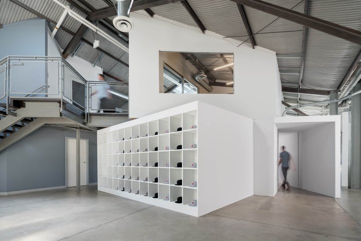 Hungry Man Productions 总部由 FreelandBuck 设计，洛杉矶 – 加利福尼亚州