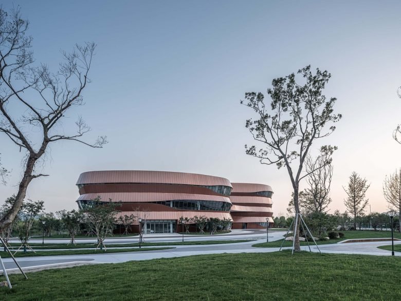 湖州城市规划展览馆 / Perkins and Will