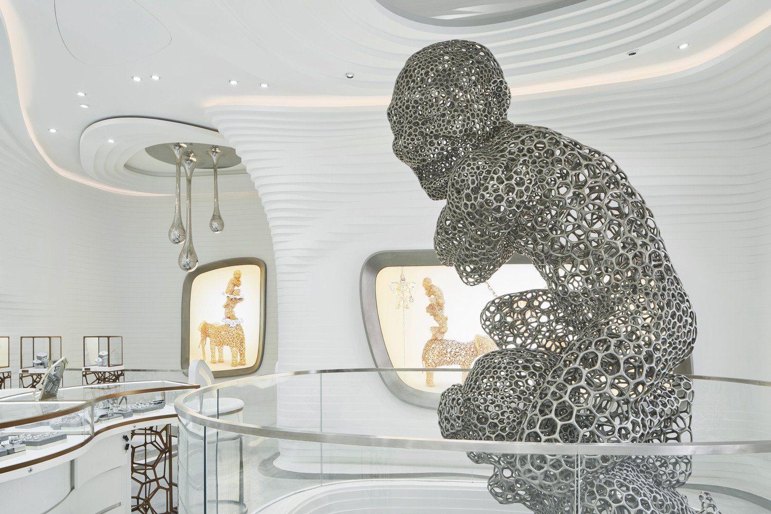 AntiStatics Architecture 与岳敏君一起做艺术家商店