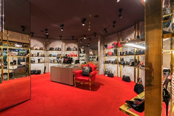 I Gabbiani 精品店,AFA Arredamenti,夸利亚诺 – 意大利 I Gabbiani 精品店,AFA Arredamenti,夸利亚诺 – 意大利