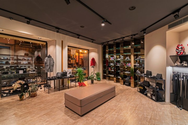 I Gabbiani 精品店,AFA Arredamenti,夸利亚诺 – 意大利 I Gabbiani 精品店,AFA Arredamenti,夸利亚诺 – 意大利