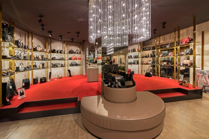 I Gabbiani 精品店,AFA Arredamenti,夸利亚诺 – 意大利 I Gabbiani 精品店,AFA Arredamenti,夸利亚诺 – 意大利