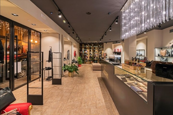 I Gabbiani 精品店,AFA Arredamenti,夸利亚诺 – 意大利 I Gabbiani 精品店,AFA Arredamenti,夸利亚诺 – 意大利