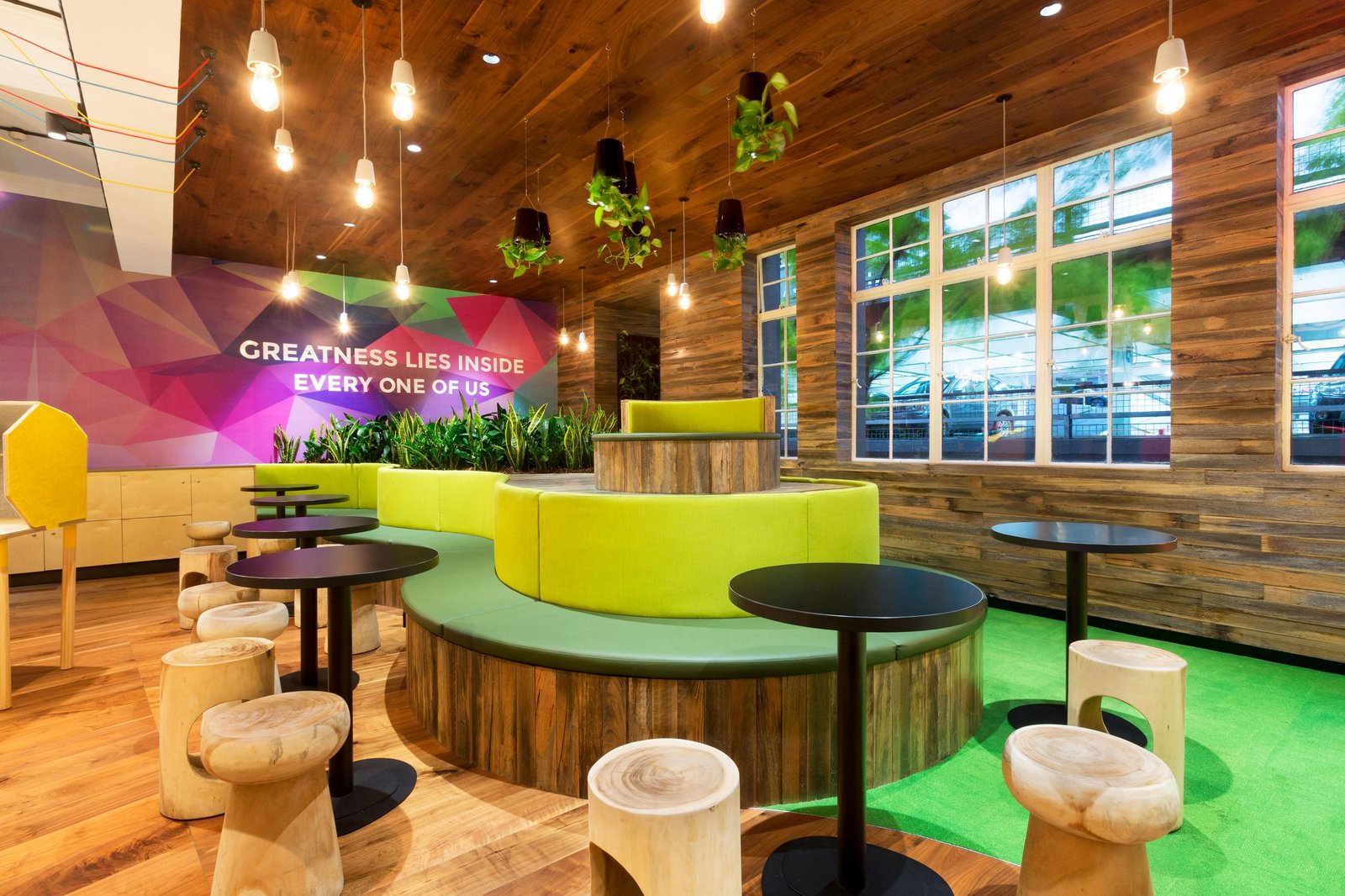 墨尔本收购中心™ 墨尔本收购中心™