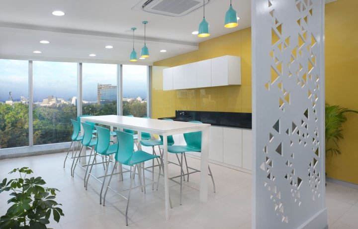 IIFL 办公室，Zyeta Studios 财富与资产管理，印度浦那