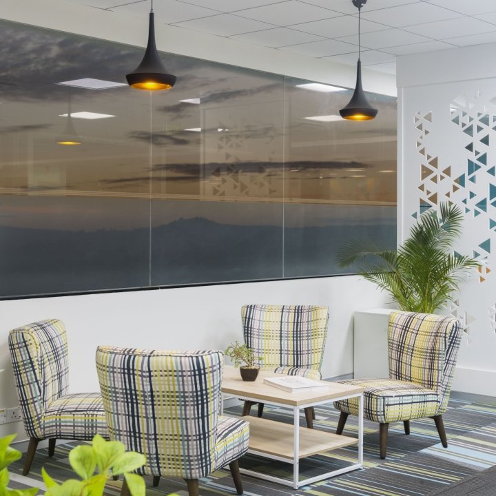 IIFL 办公室，Zyeta Studios 财富与资产管理，印度浦那