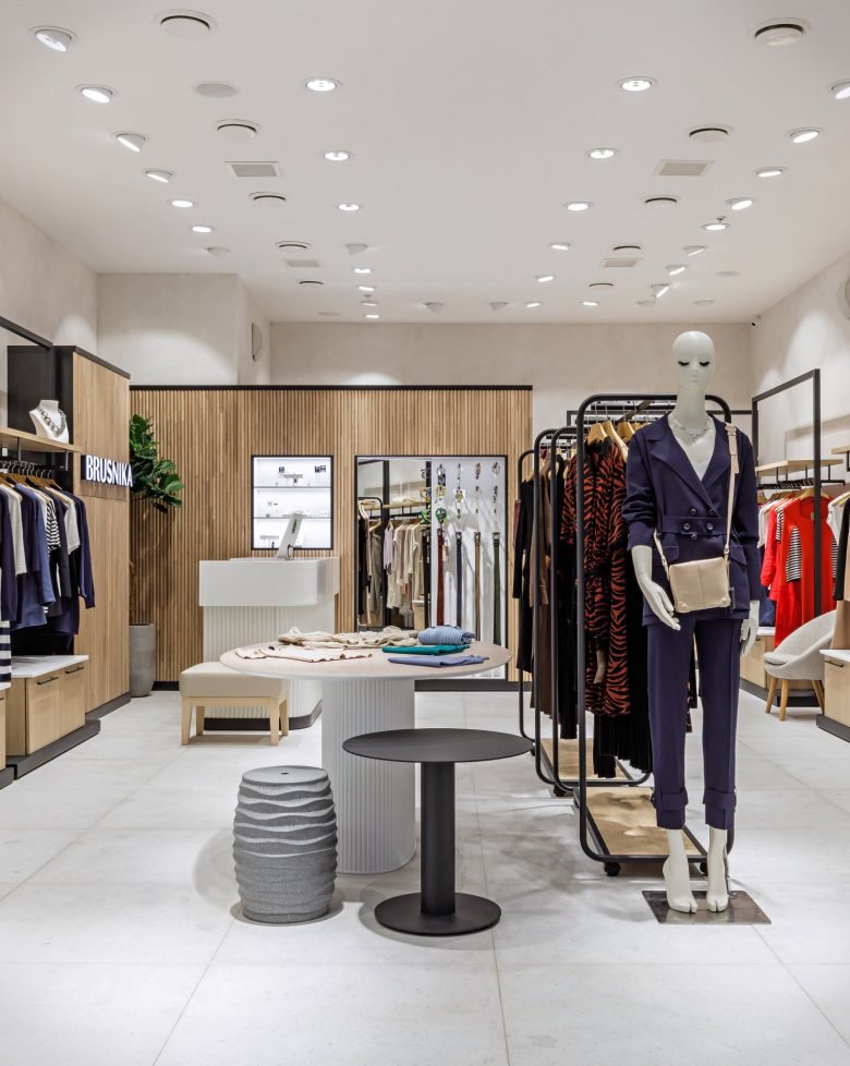 塔蒂亚娜·卡赞采娃 (Tatiana Kazantseva) 拍摄的俄罗斯南部（索契）的 Brusnika