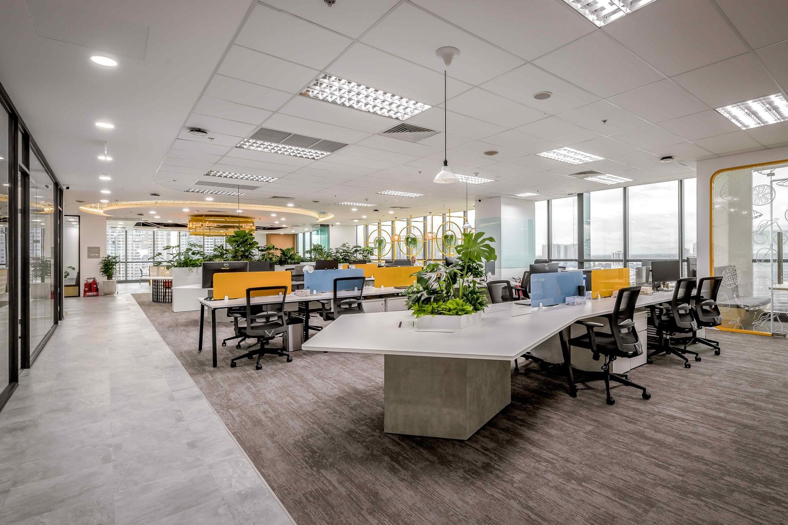 Cho Tot 办公室 / Vacons Architects