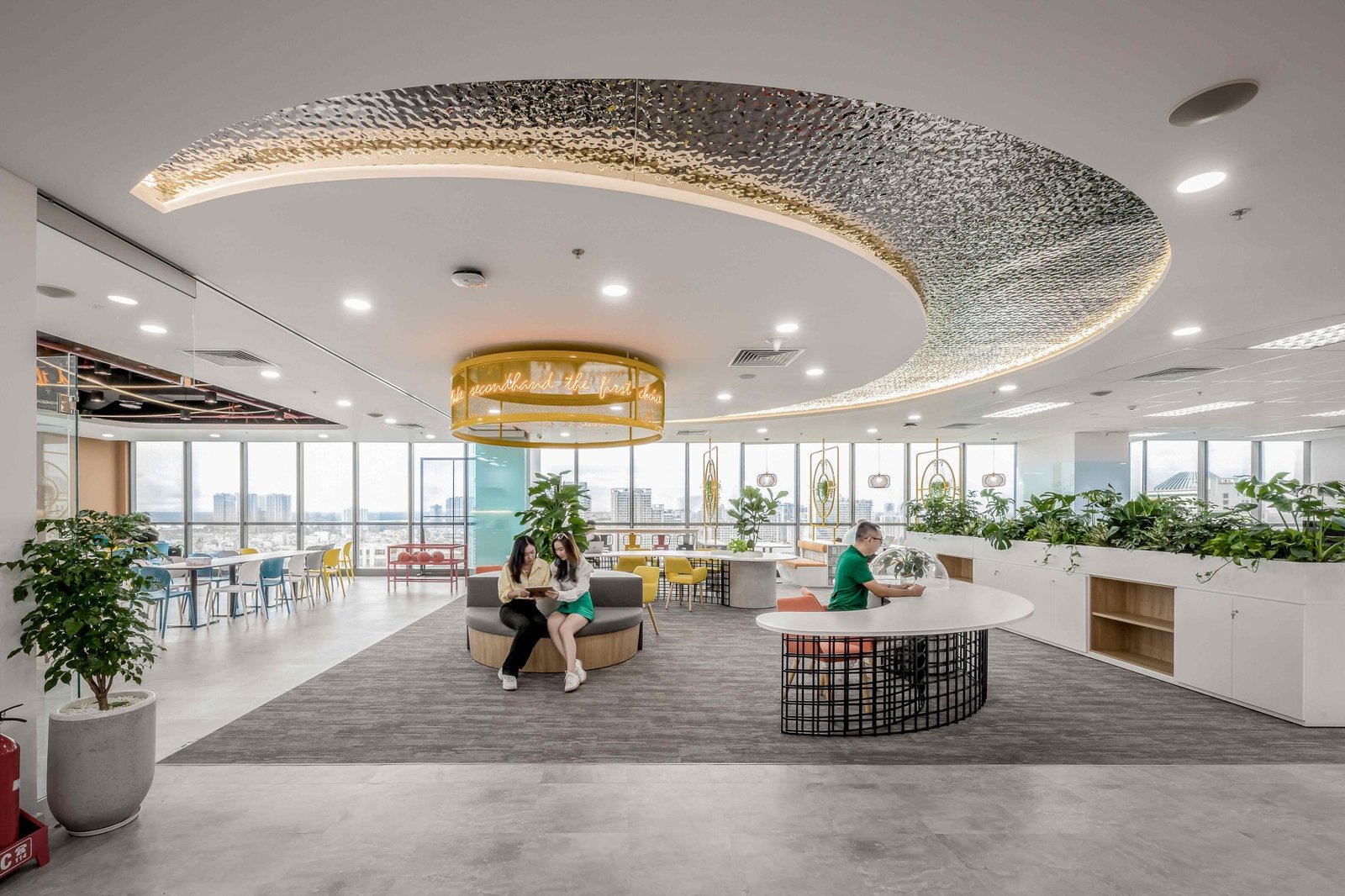 Cho Tot 办公室 / Vacons Architects