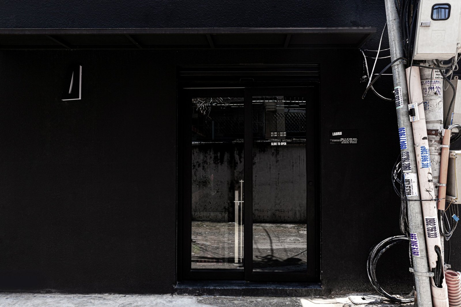 L.A.D Atelier 设计的 LAAIRAI 餐厅 L.A.D Atelier 设计的 LAAIRAI 餐厅