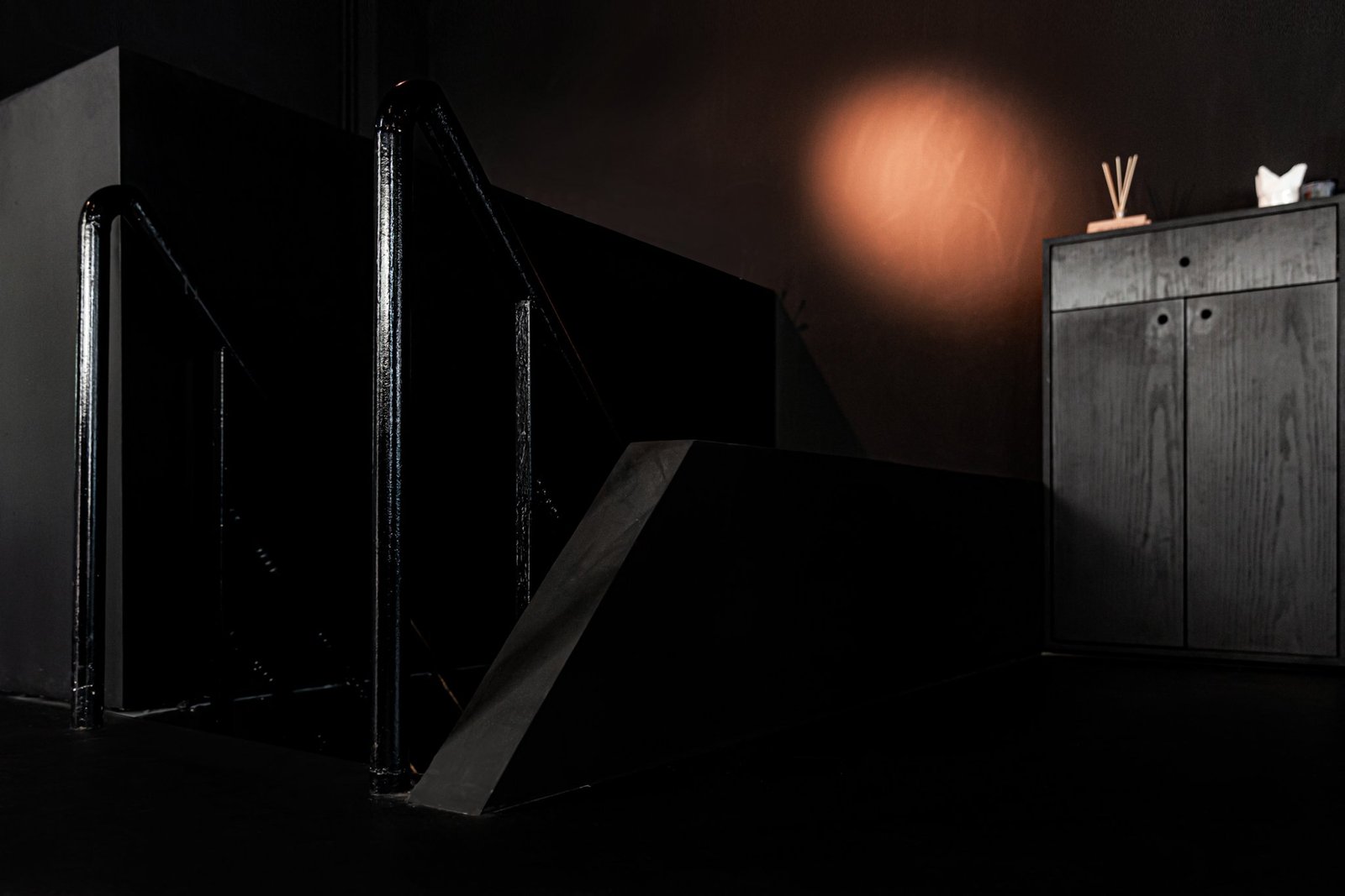 L.A.D Atelier 设计的 LAAIRAI 餐厅 L.A.D Atelier 设计的 LAAIRAI 餐厅