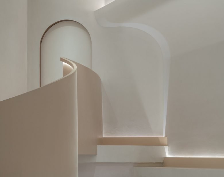 ALL DESIGN STUDIO 的奶油精品店