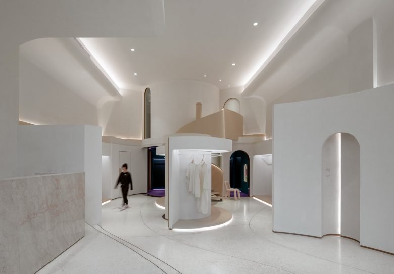 ALL DESIGN STUDIO 的奶油精品店