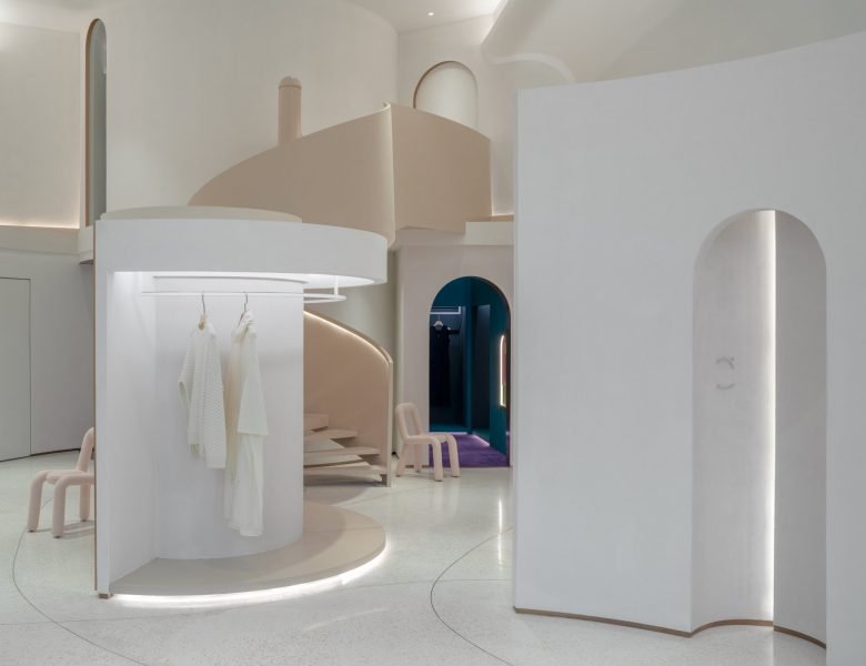 ALL DESIGN STUDIO 的奶油精品店