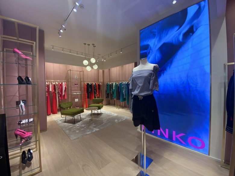 Pinko 塞拉瓦莱·斯克里维亚商店