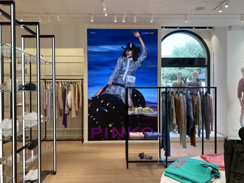 Pinko 塞拉瓦莱·斯克里维亚商店