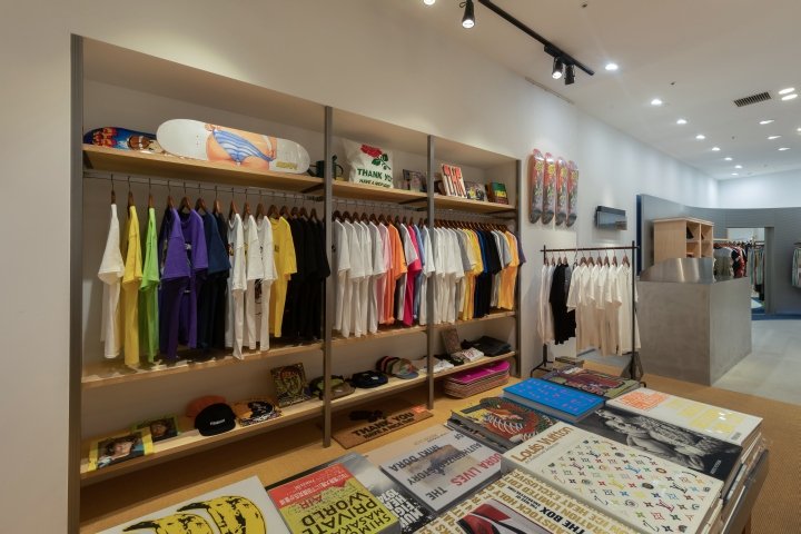 IN store by SPACE，大阪 – 日本