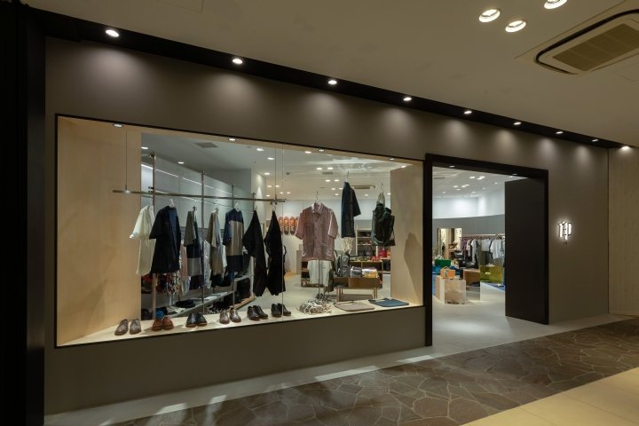 IN store by SPACE，大阪 – 日本