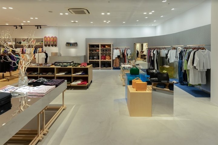 IN store by SPACE，大阪 – 日本