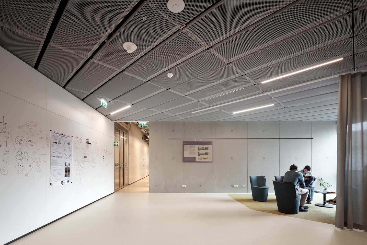 Franz&Sue 的 IST 奥地利化学实验室 Franz&Sue 的 IST 奥地利化学实验室