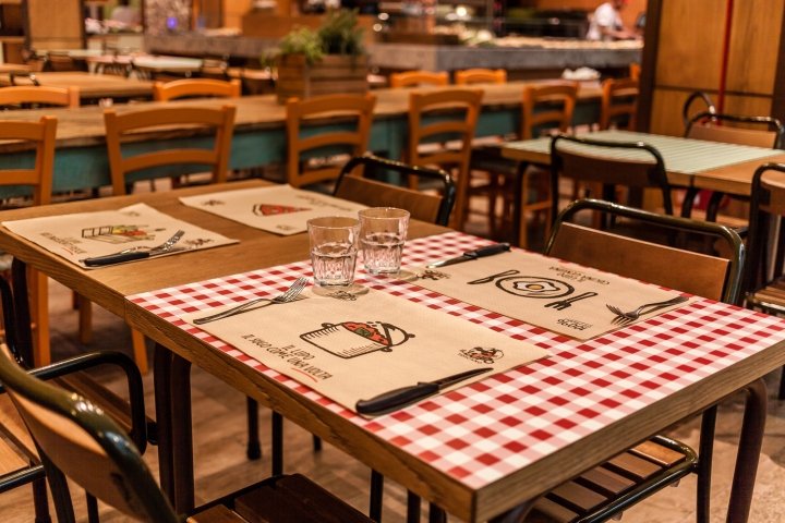 Il Lupo Toscano by Area-17 Architecture & Interiors，比森齐奥营 – 意大利