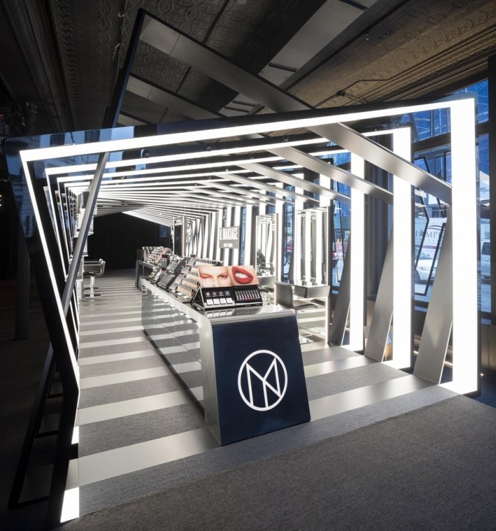 Il Makiage 精品馆,扎哈·哈迪德建筑师事务所,纽约市 Il Makiage 精品馆,扎哈·哈迪德建筑师事务所,纽约市