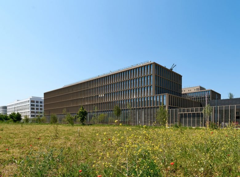 In’Cube 达能研究与创新中心 by Arte Charpentier In’Cube 达能研究与创新中心 by Arte Charpentier