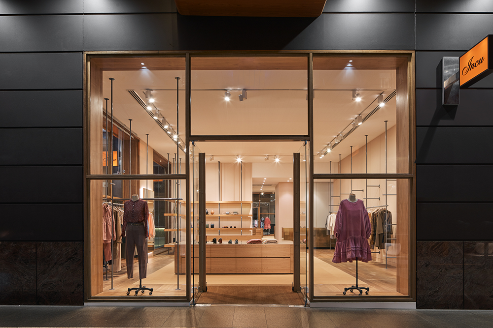 Akin Atelier 设计的 Incu 商店