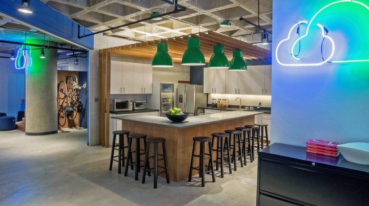 Studio IQL 的 IntegriChain 办公室，宾夕法尼亚州费城