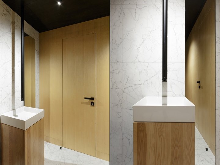 Intellect HUB 联合办公会议空间，作者：Michael Samoriz，伊万诺 - 弗兰科夫斯克 – 乌克兰