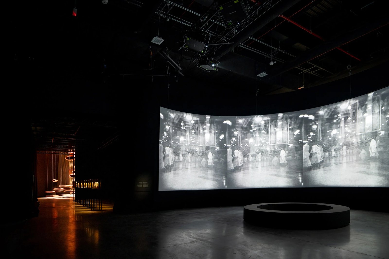 OMA 伊斯兰艺术双年展