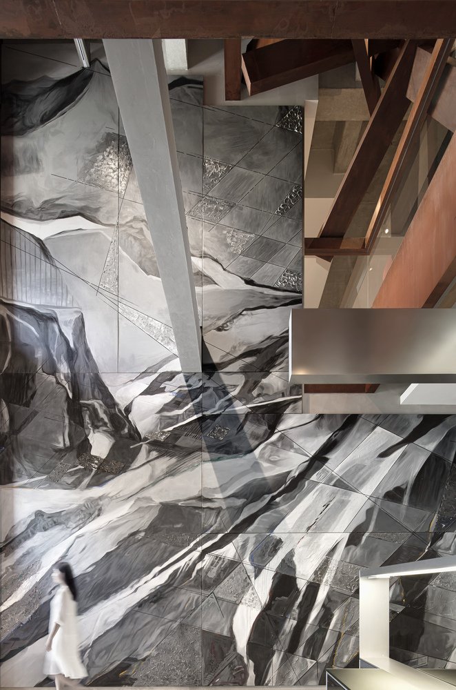 J+ 艺术空间由 V2GETHER 设计