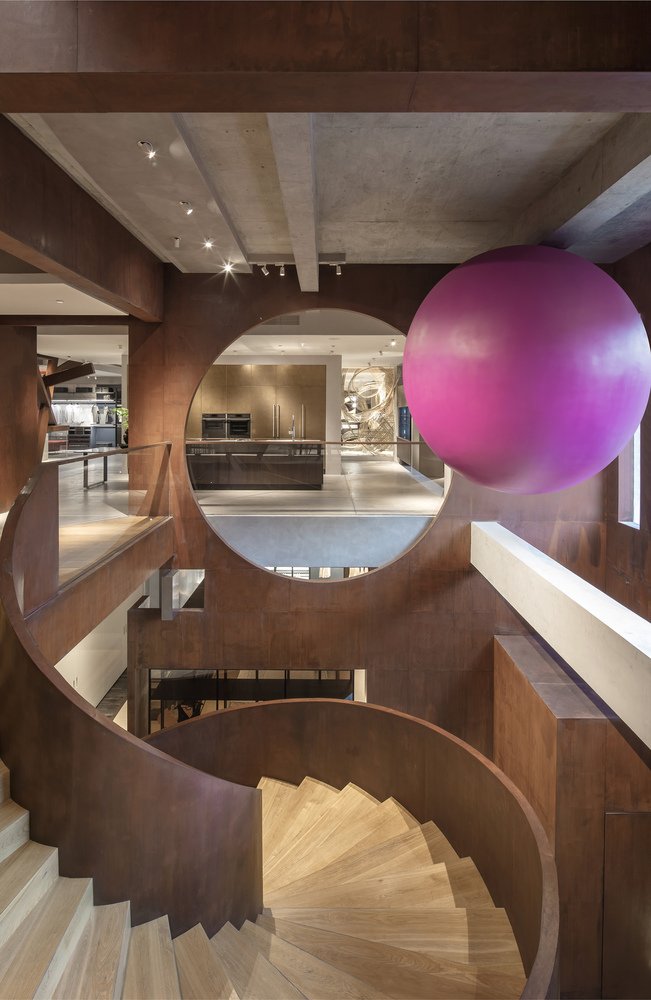 J+ 艺术空间由 V2GETHER 设计