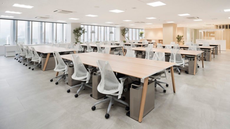 日本田径联合会办公室 BROOK Inc.