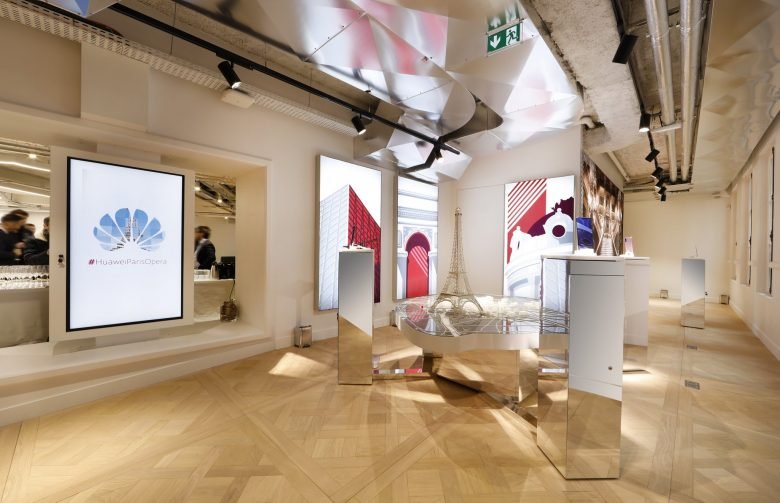华为在法国的第一家旗舰店
