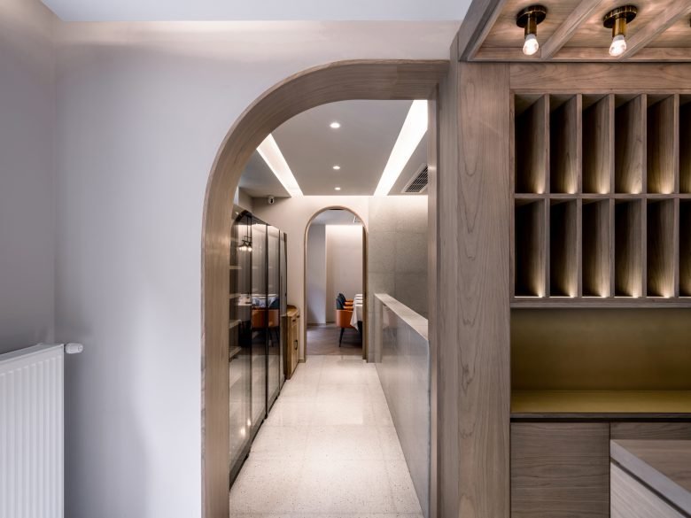 All Design Studio 将纺织厂转移至餐厅