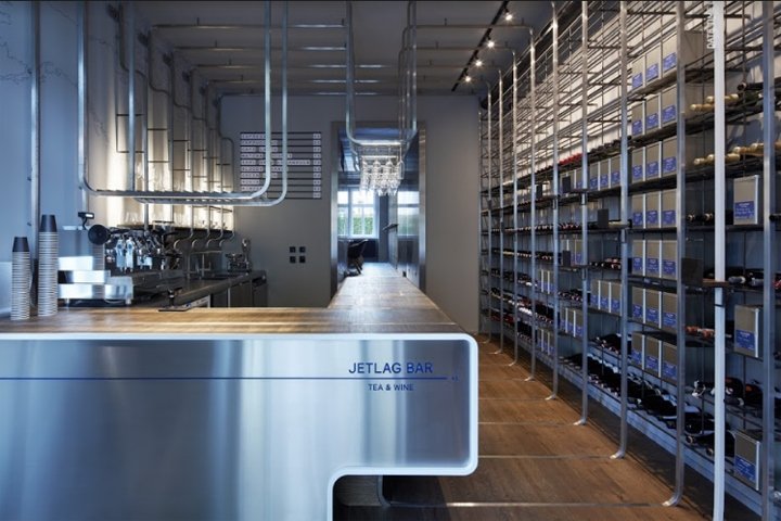 JETLAG 茶与酒吧，由 Mimosa architekti 设计，布拉格 – 捷克共和国