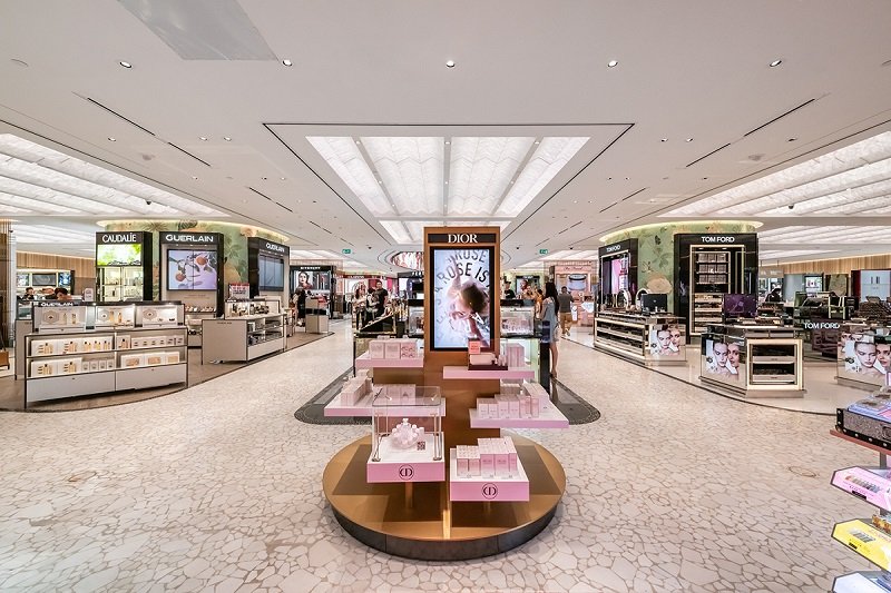 Jeffrey Hutchison & Associates 设计 DFS 新 T 广场