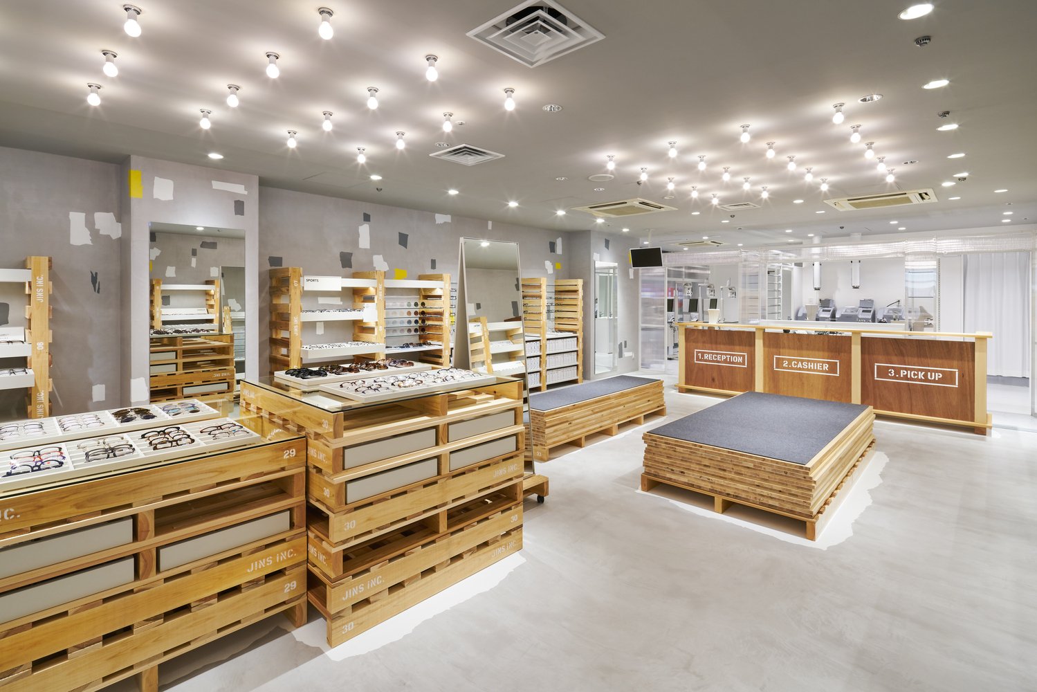 JINS Tokyu Hands Ikebukuro Store by Fumiko Takahama Architects