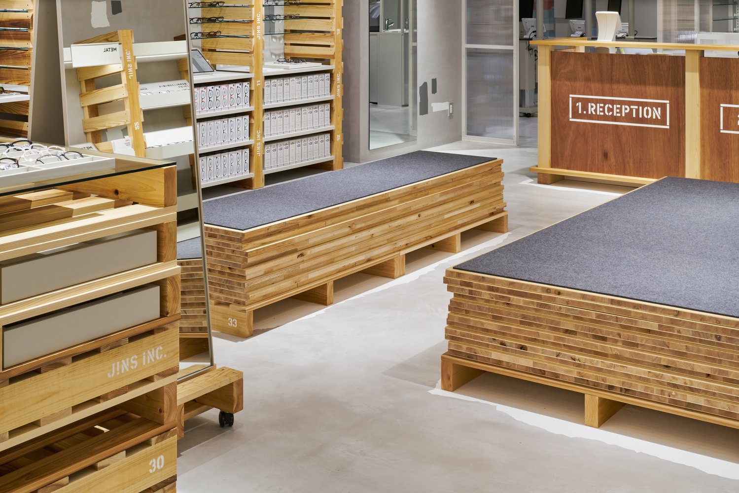 JINS Tokyu Hands Ikebukuro Store by Fumiko Takahama Architects