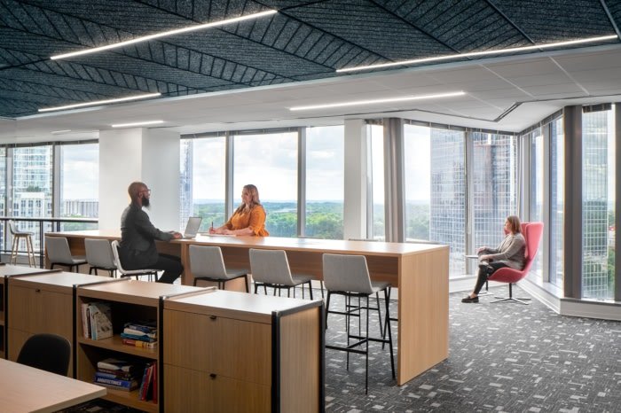 ASD 设计的仲量联行办公室 | 天空